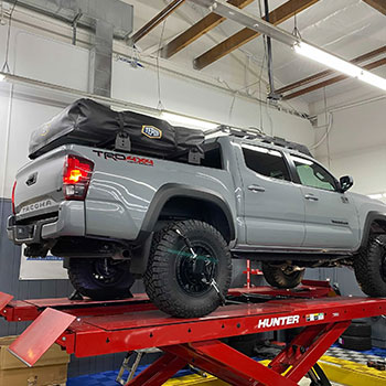 Custom Wheel Alignment in Everett, WA
